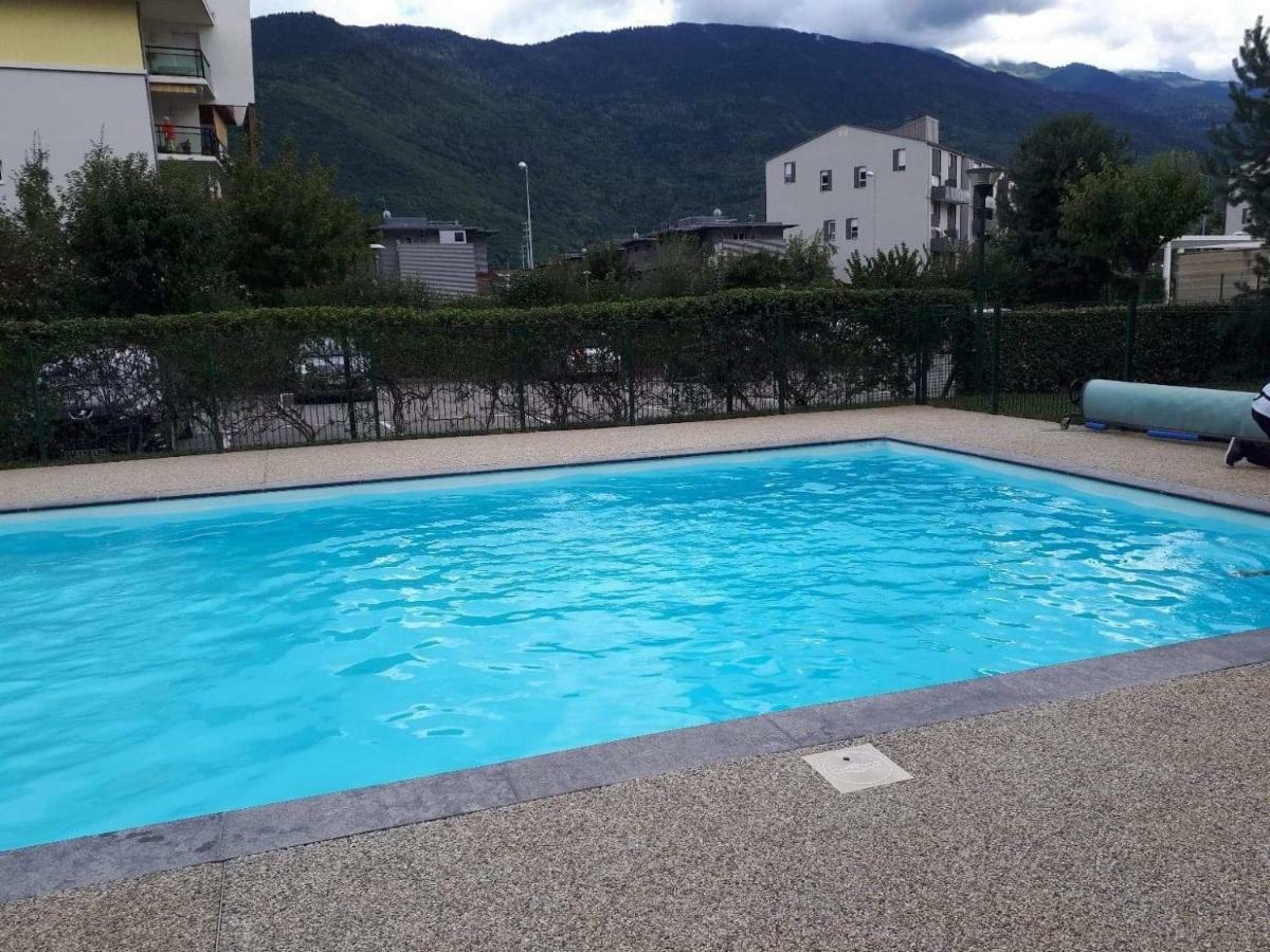 L Edelweiss Et Sa Piscine Apartman Albertville Kültér fotó