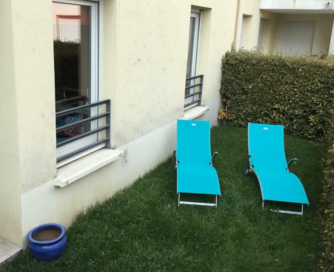 L Edelweiss Et Sa Piscine Apartman Albertville Kültér fotó